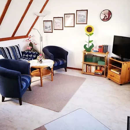 Haus Iris - Whg. 2 Zentrale Lage, Auch Fur Kurzaufenthalte Geeignet - #638 * Grömitz